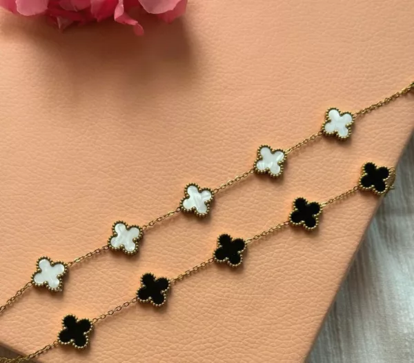 Reversible Clover Bracelet ✨