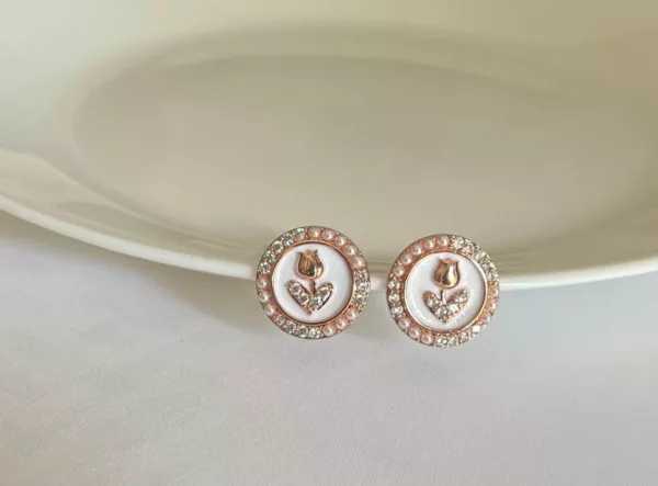 Rose gold plated Studs ✨