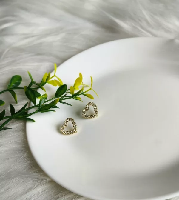 AD Stones Heart Earrings 🎉 - Image 2