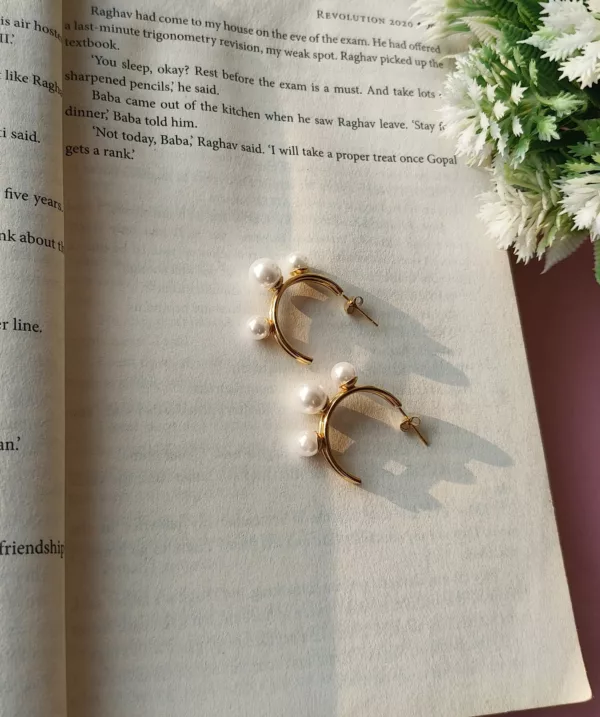 Zarina Pearl Hoops ✨ - Image 3