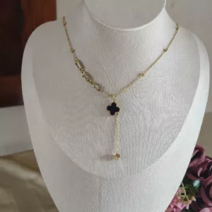 Clover Necklace