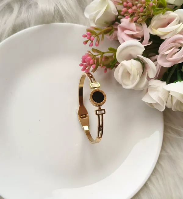 Tanvy Roman Bracelet Cuff