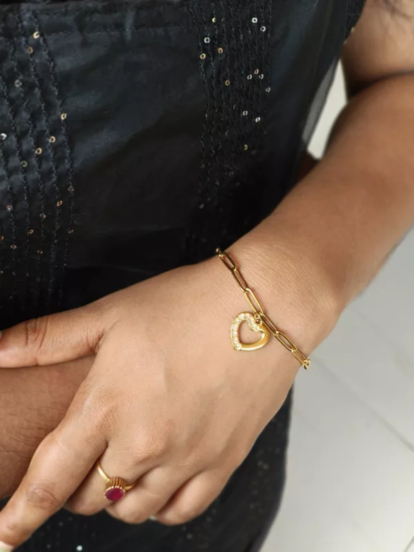Tanvy's Stunning Heart Bracelet 💗 - Image 4