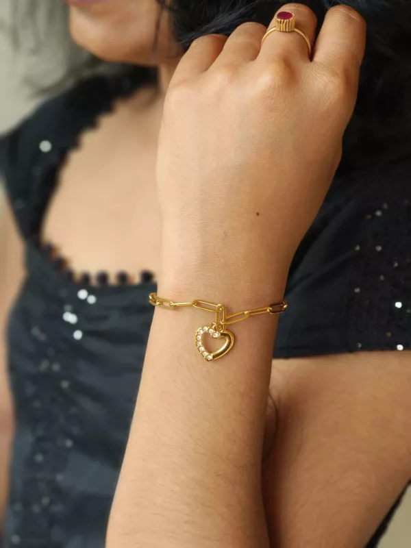 Tanvy's Stunning Heart Bracelet 💗 - Image 3