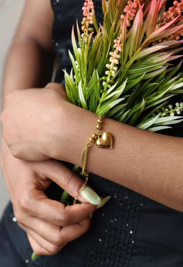 Tanvy Heart Dangler Bracelets 💖 - Image 4